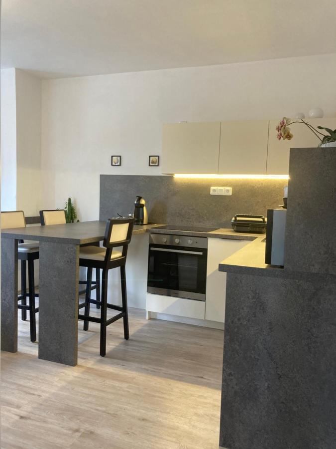 Apartments Near The Pond Prague Luaran gambar